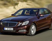 Mercedes E350 CGI na avtoplin