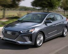 Hyundai Ioniq hybrid na avtoplin
