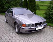 BMW 523